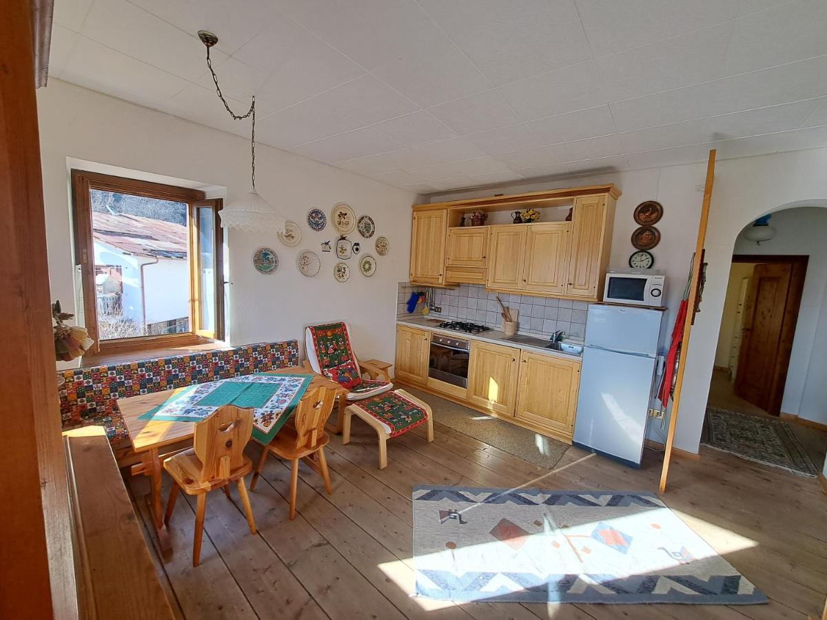 L' Antica Casa Di Maria Lilia Apartment Pieve di Cadore Exterior foto